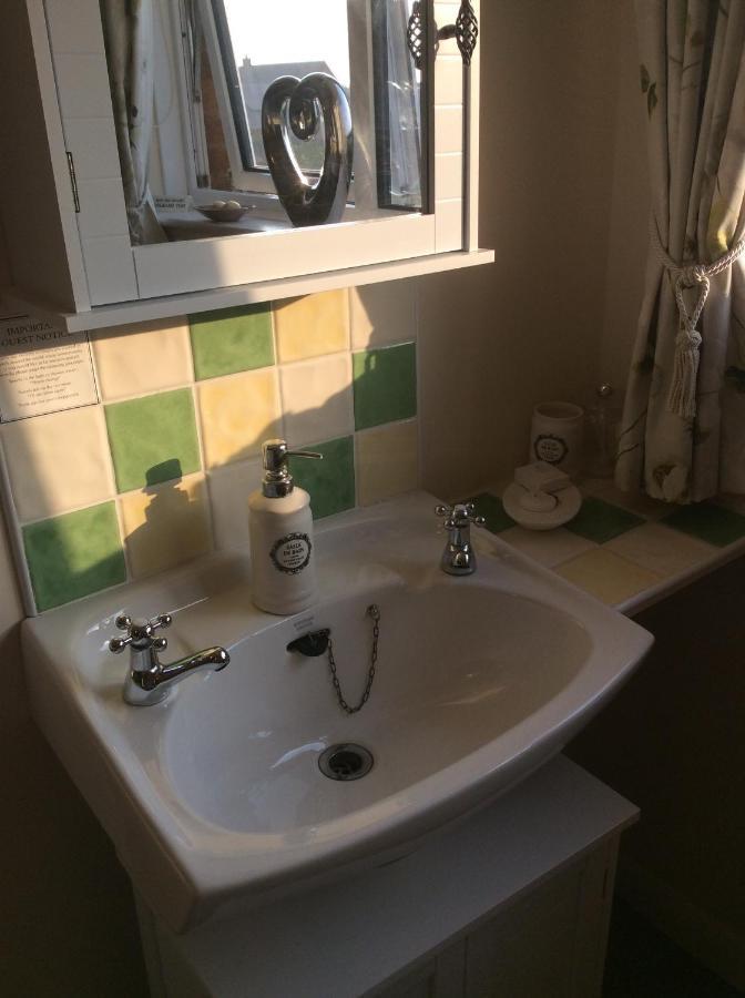 Bed and Breakfast The Poplars Newbold on Stour Экстерьер фото